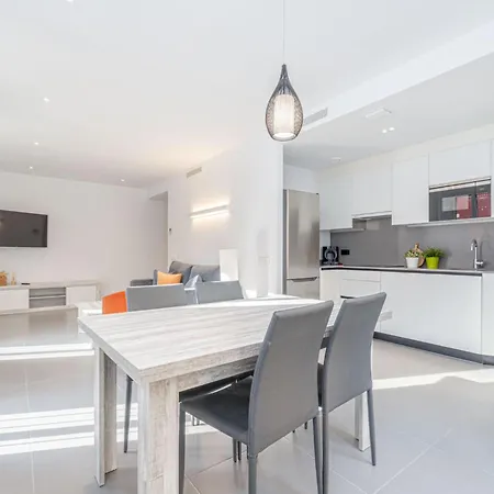 Apartment Calo *